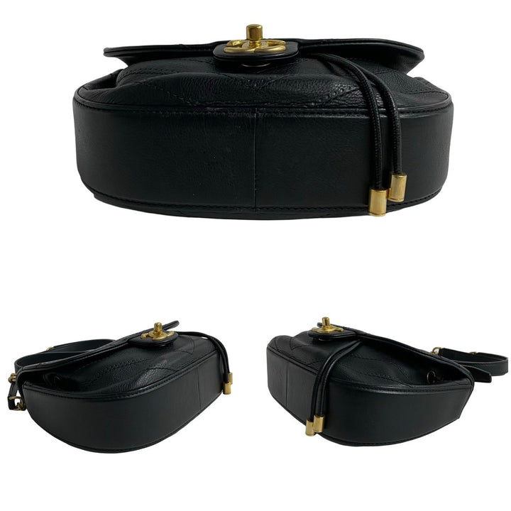 ショルダーバッグ シャネル