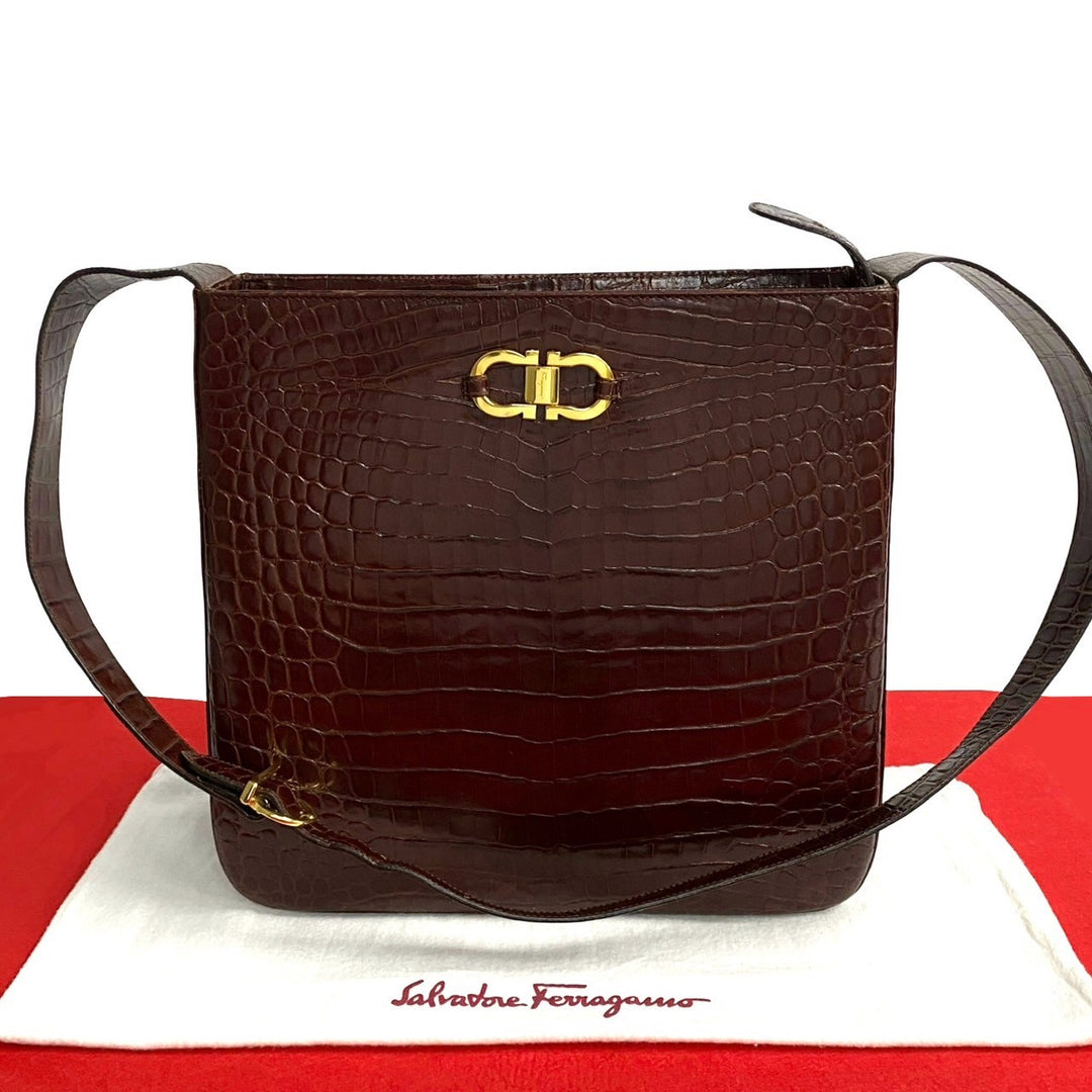 ショルダーバッグ サルヴァトーレフェラガモ