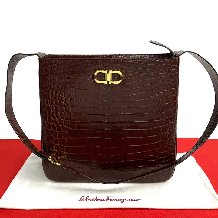 ショルダーバッグ サルヴァトーレフェラガモ