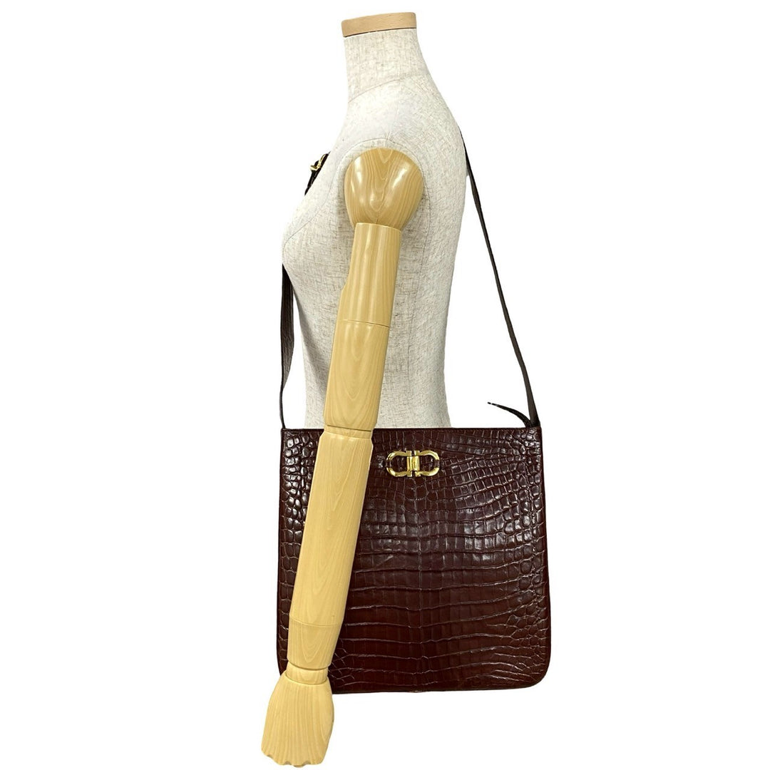 ショルダーバッグ サルヴァトーレフェラガモ