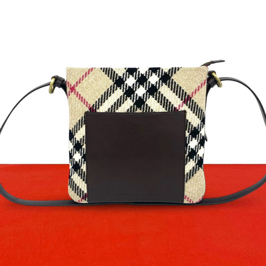 ショルダーバッグ バーバリー
