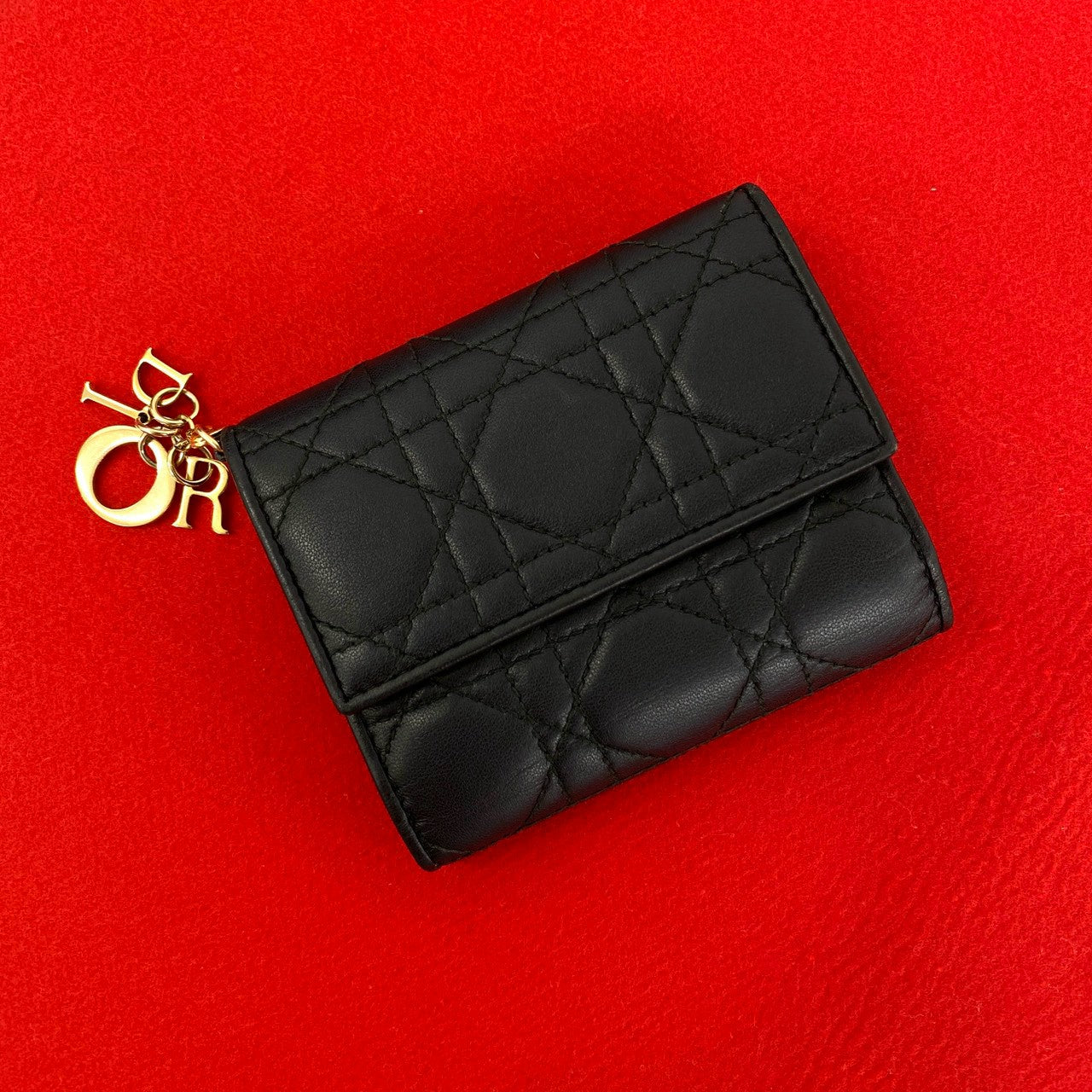 Christian Dior ディオール 二つ折り財布 – Trip