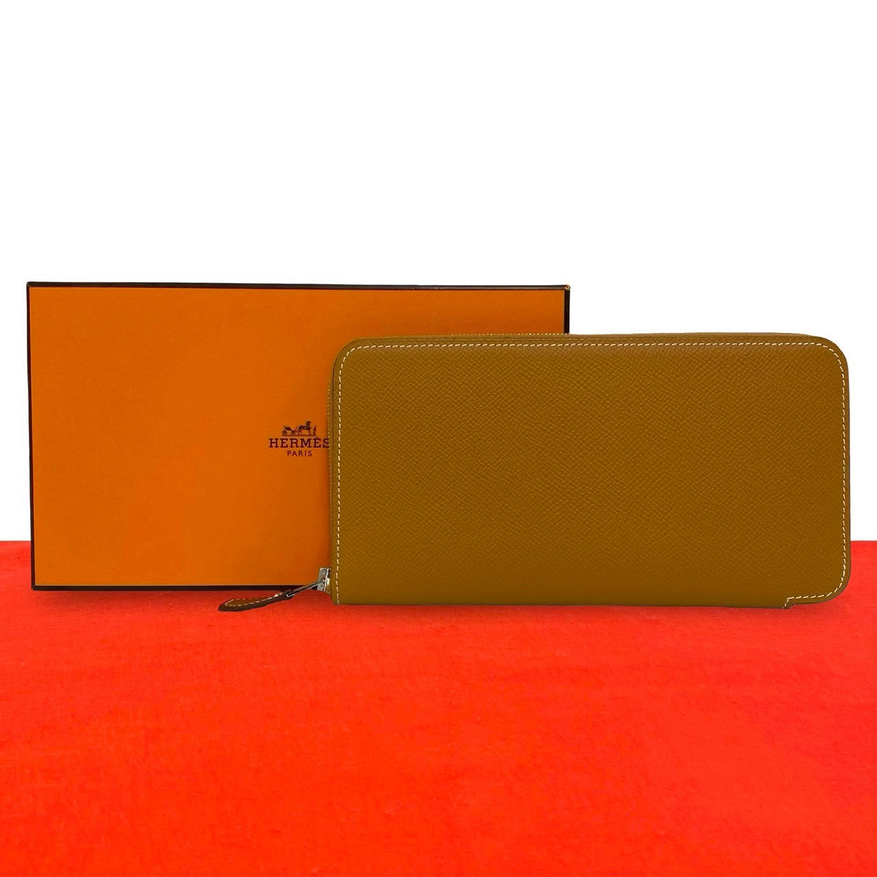 HERMES エルメス アザップ シルクイン　ヴォーエブソン　長財布　赤 HERMES エルメス アザップ ロング シルクイン 長財布 – Trip