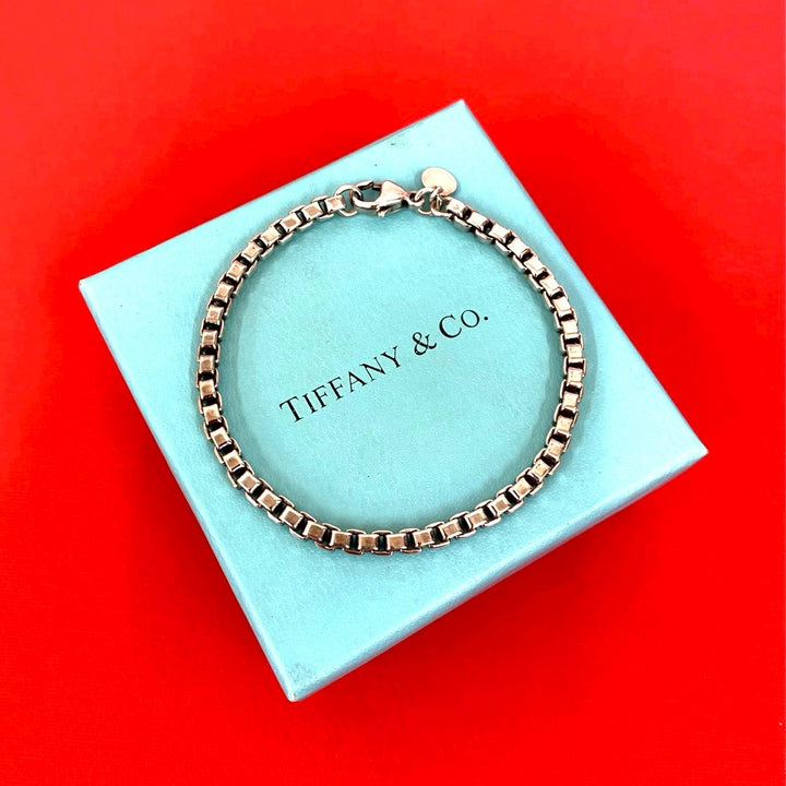 blurRubbingTiffany Venetian