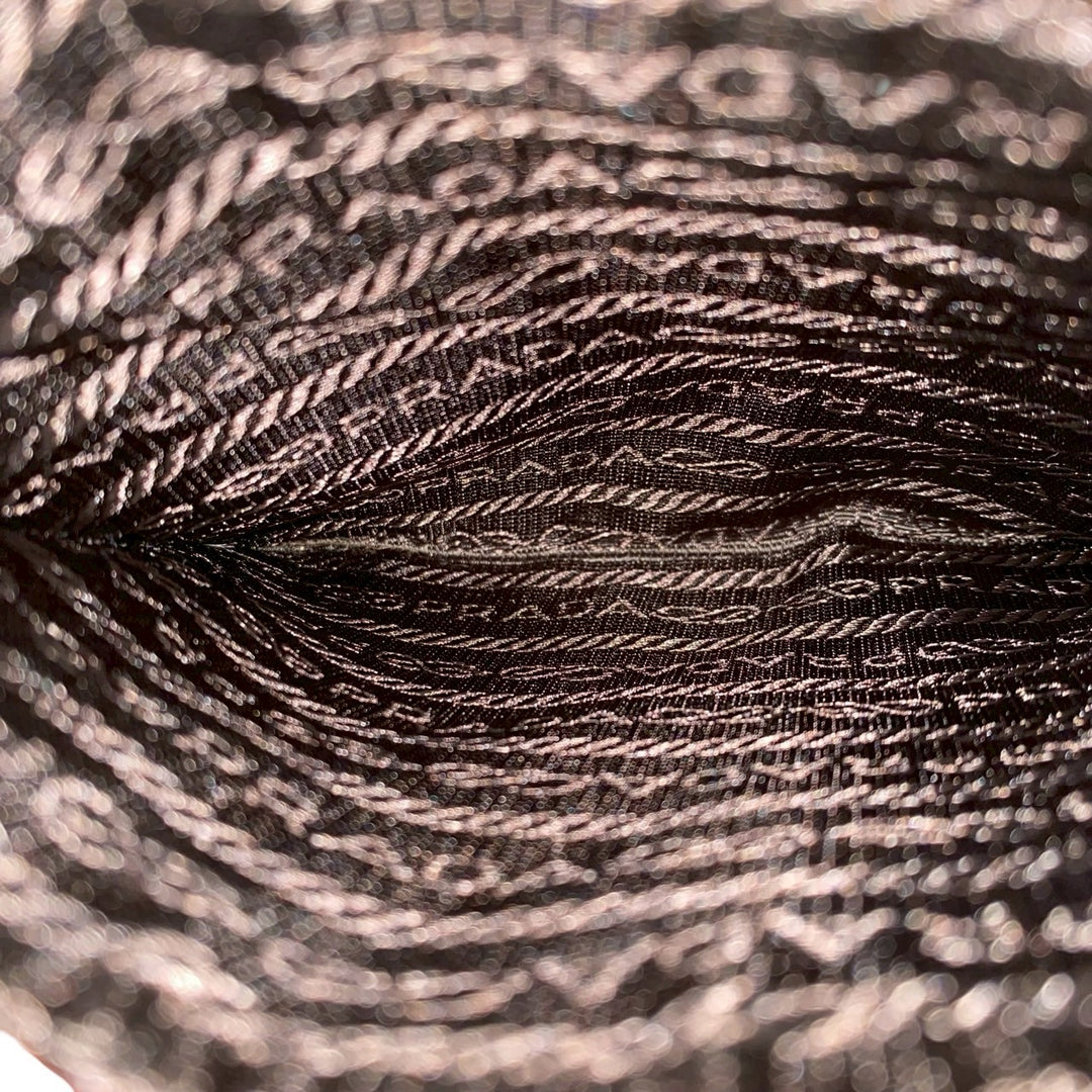 ハンドバッグ プラダ