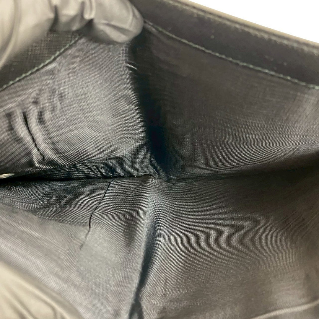 三つ折り財布 プラダ