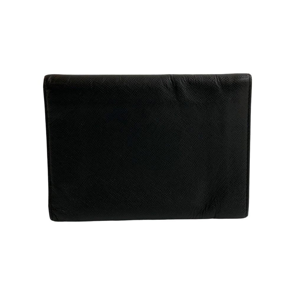 三つ折り財布 プラダ