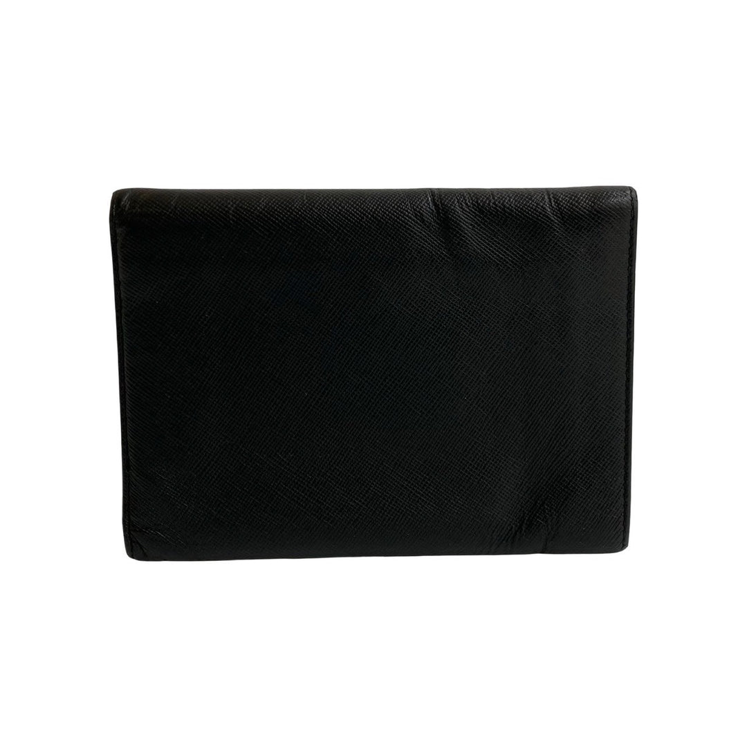 三つ折り財布 プラダ