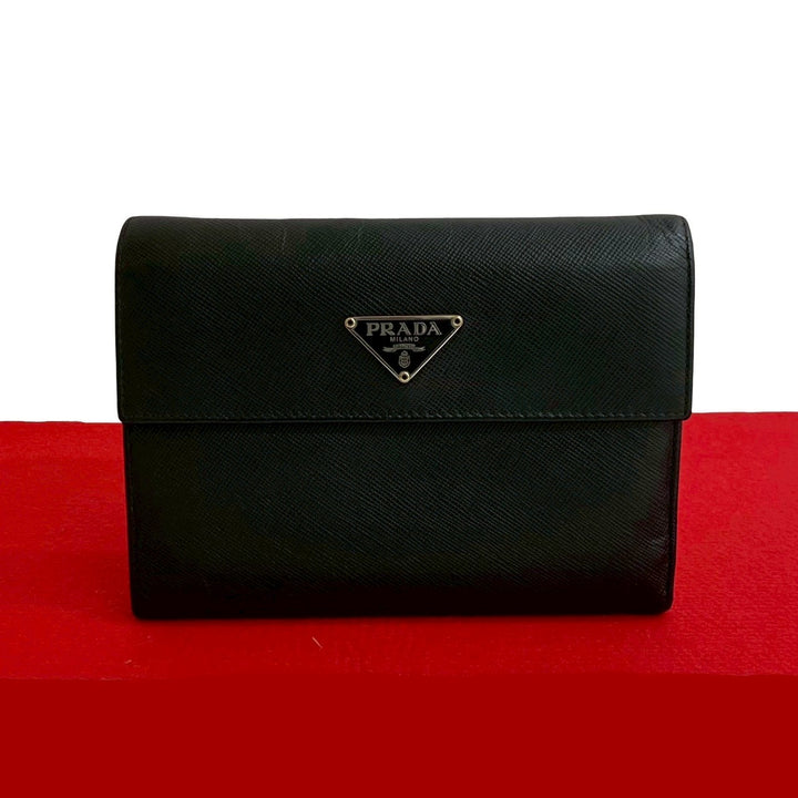 三つ折り財布 プラダ
