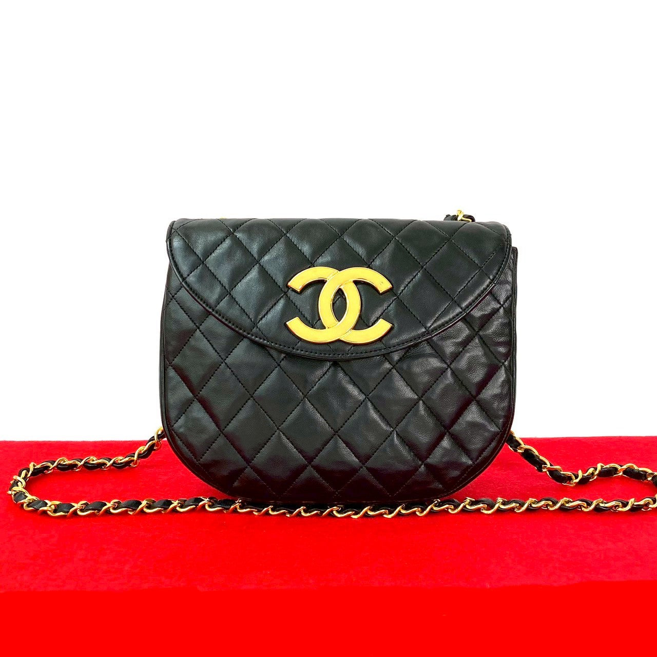 CHANEL シャネル (Vintage) ショルダーバッグ – Trip