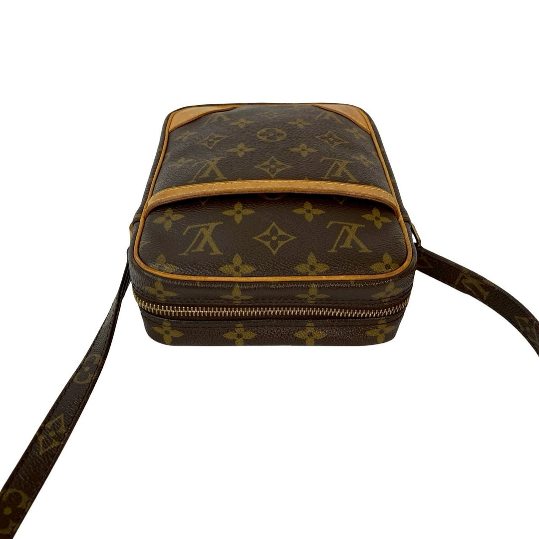 Shoulder bag Louis Vuitton Danube