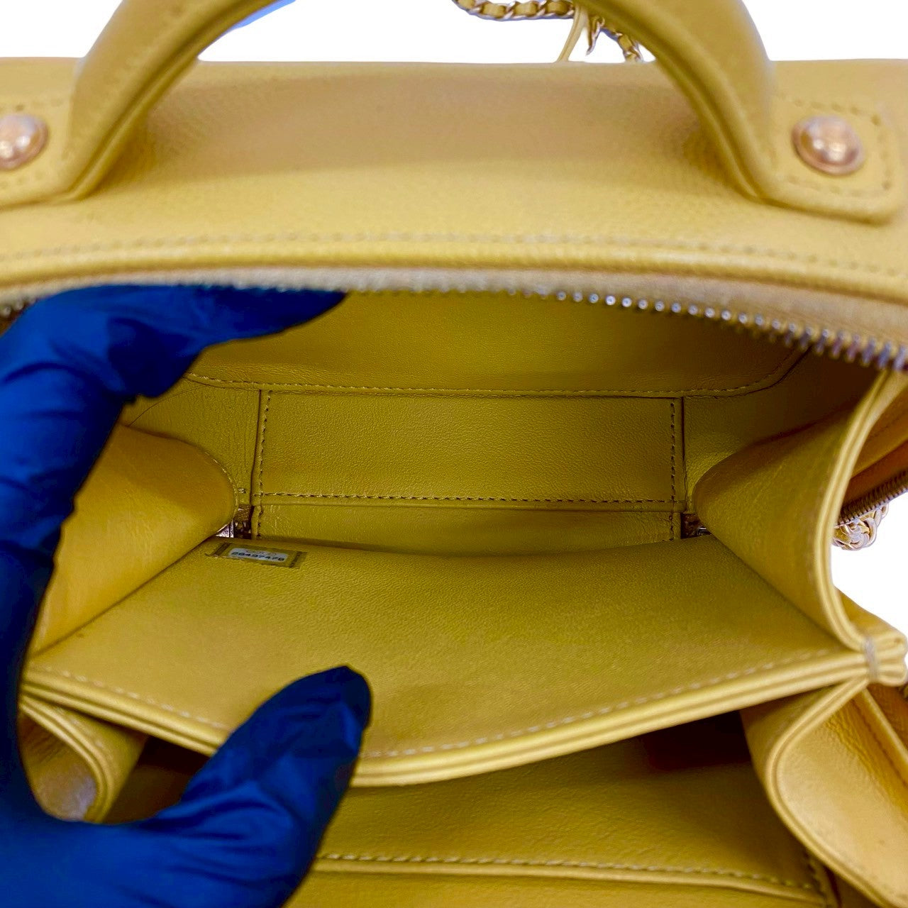 CHANEL シャネル CCフィリグリー ショルダーバッグ – Trip