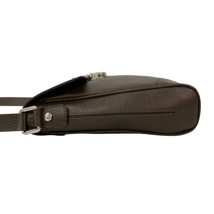 ショルダーバッグ ルイヴィトン ルカ