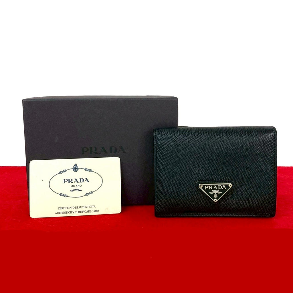 PRADA プラダ 二つ折り財布 – Trip