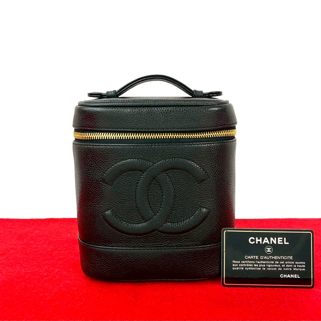 CHANEL ヴィンテージ Chanel Vintage AW 1992 Braided Chain Shield Sunglasses 0026 – I