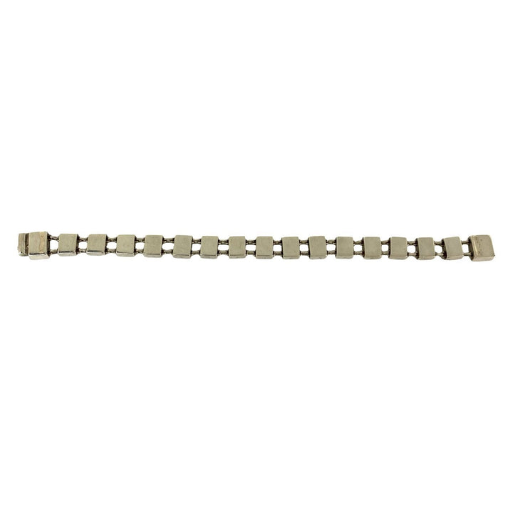 blurRubbinggucci square chain blurRubbingCut