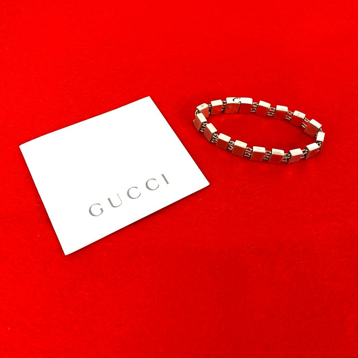 blurRubbinggucci square chain blurRubbingCut
