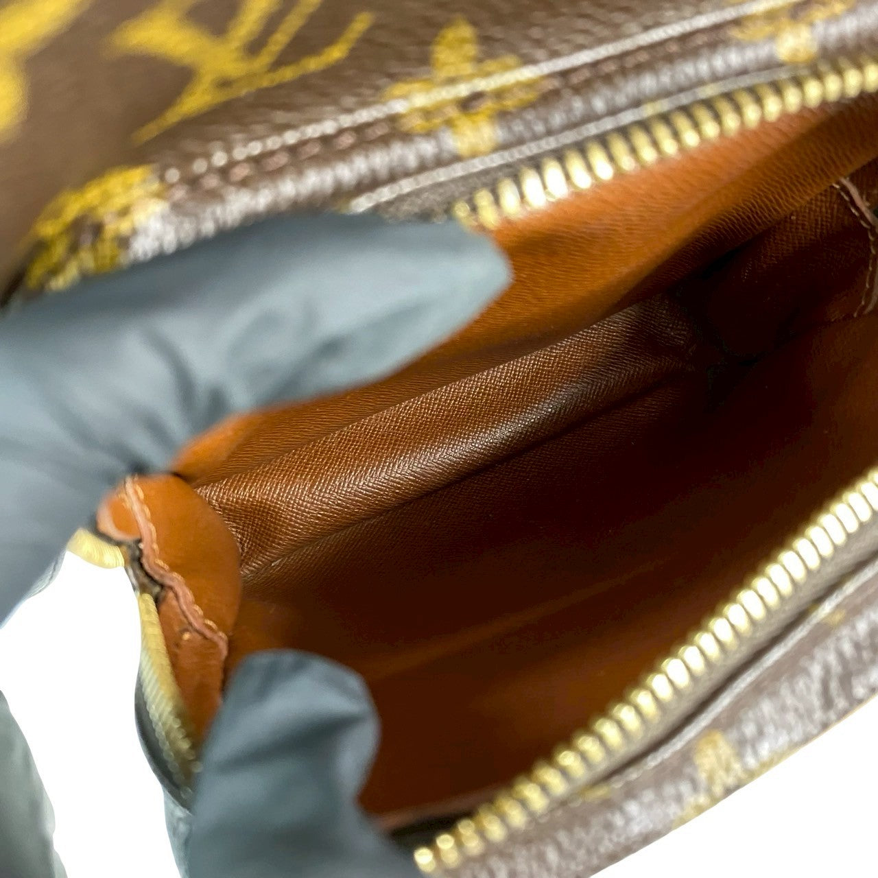 LOUIS VUITTON ルイヴィトン (Vintage) アマゾン ショルダーバッグ – Trip