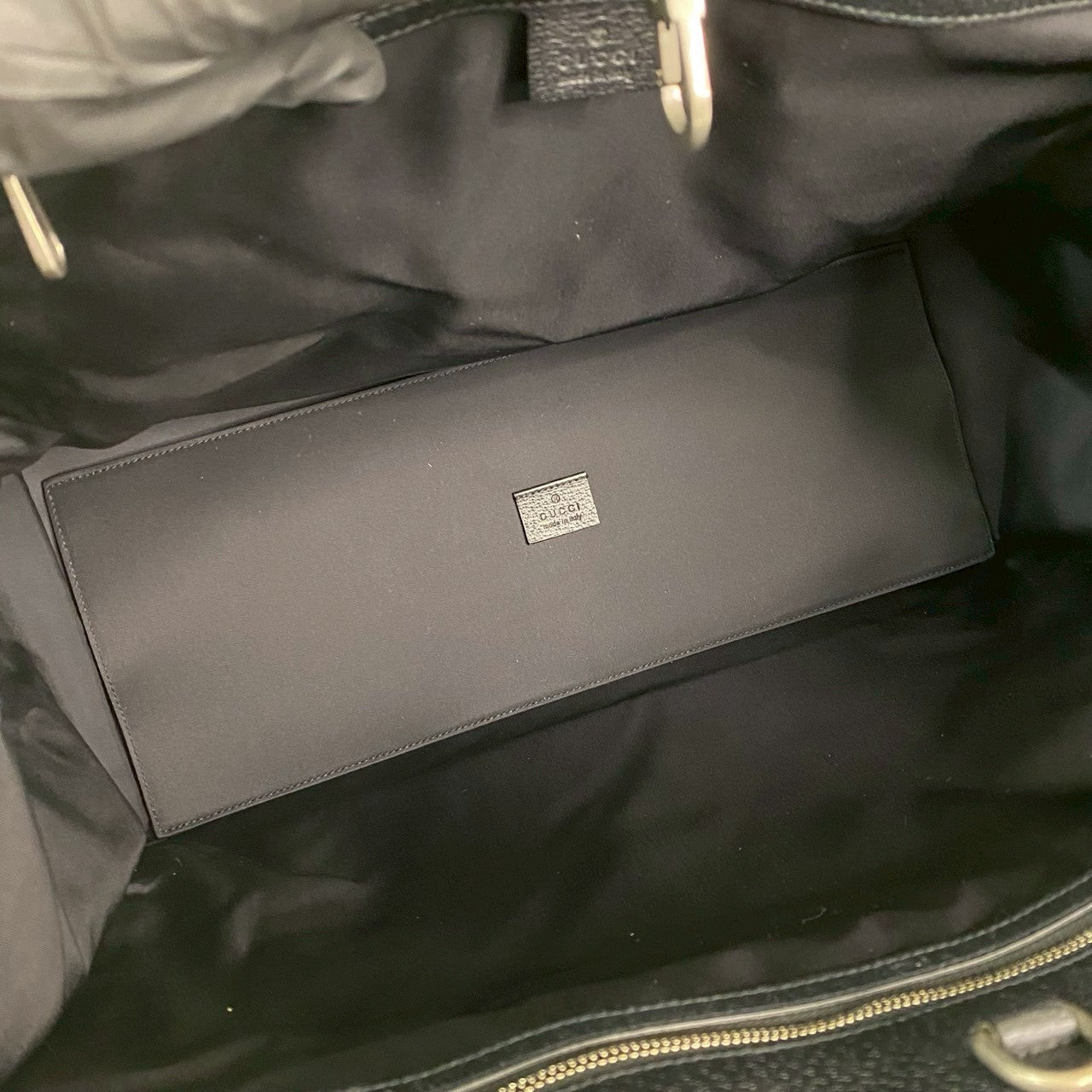 GUCCI グッチ オフザグリッド オフザグリッド ショルダーバッグ – Trip