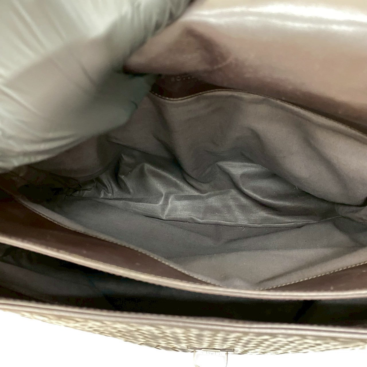 BOTTEGA VENETA – Trip