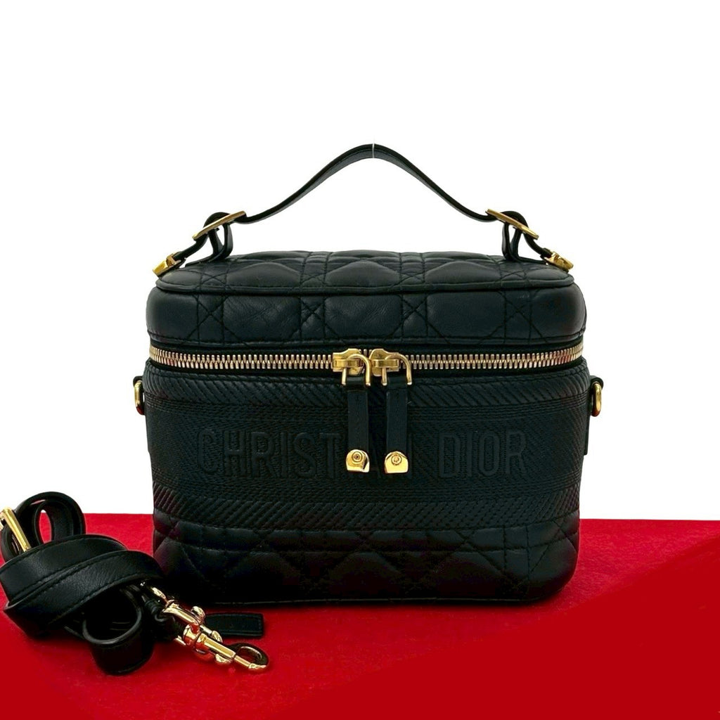 ⭐️未使用⭐️ ディオール トラベル スモール ヴァニティバッグ ピンク 楽天市場】Dior ディオール ディオールトラベル スモール ヴァニティ