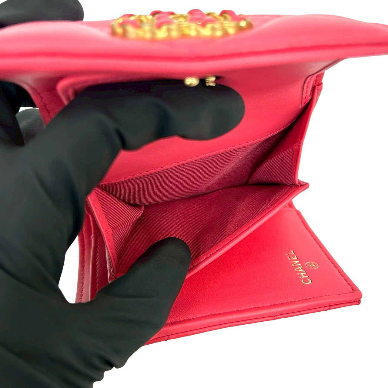 CHANEL シャネル 三つ折り財布 – Trip