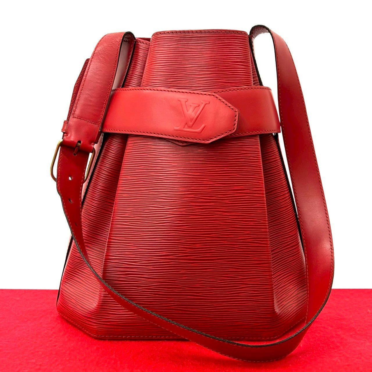 louis vuitton サックデポール エピバック ショルダーバッグ LOUIS VUITTON ルイヴィトン エピ ショルダーバッグ ブラウン レザー