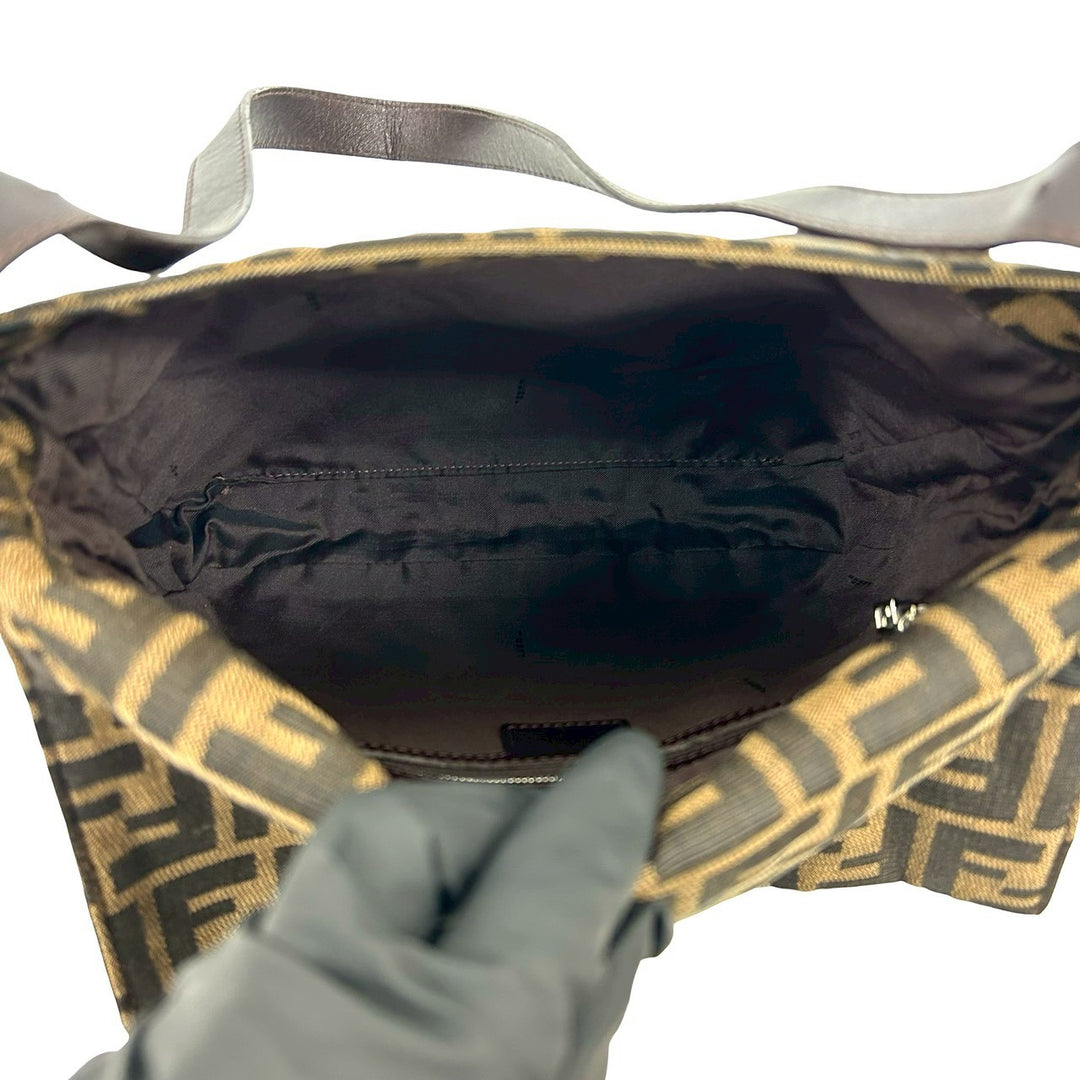 shoulder bag fendi mamma bucket