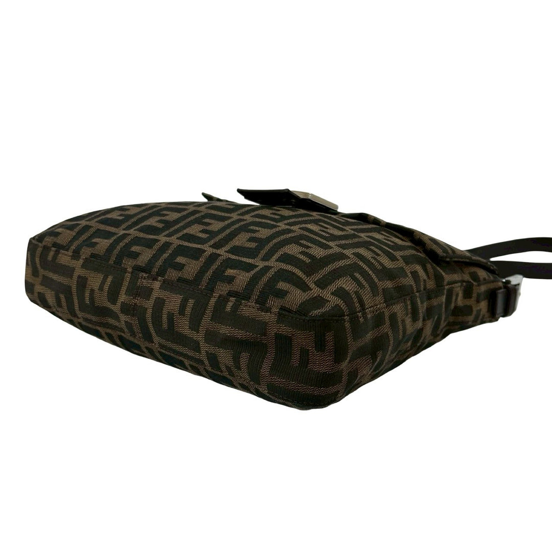 shoulder bag fendi mamma bucket