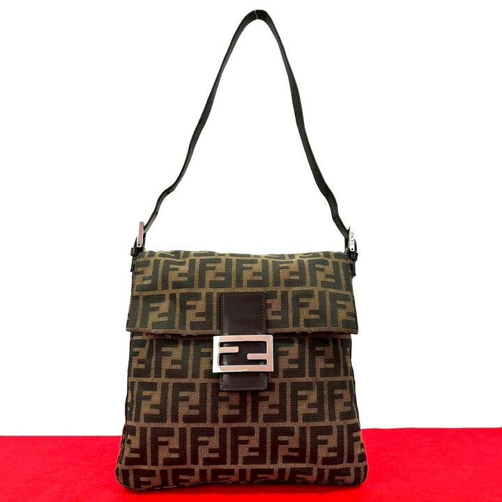 shoulder bag fendi mamma bucket