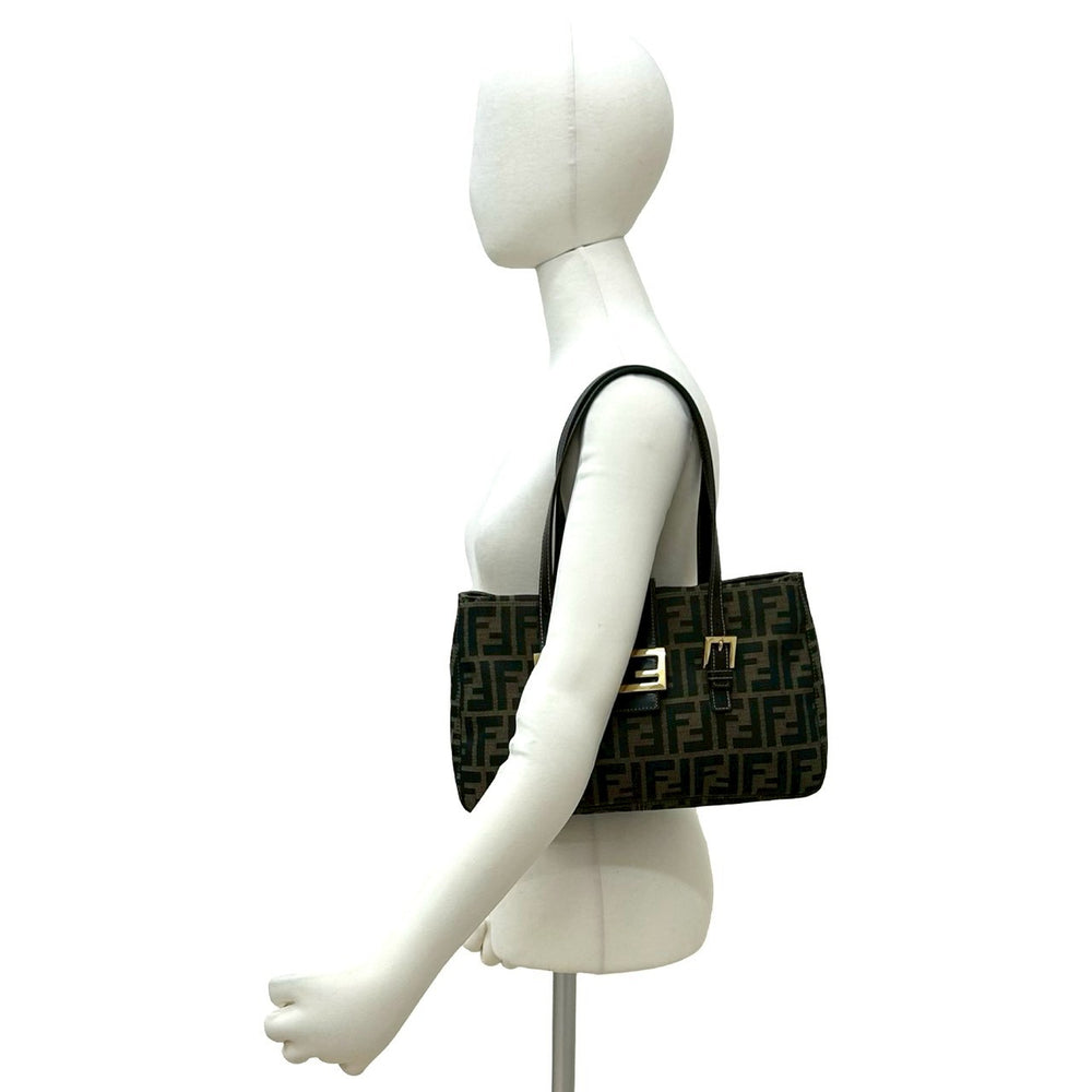 ハンドバッグ フェンディ