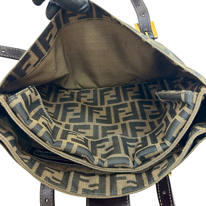 ハンドバッグ フェンディ