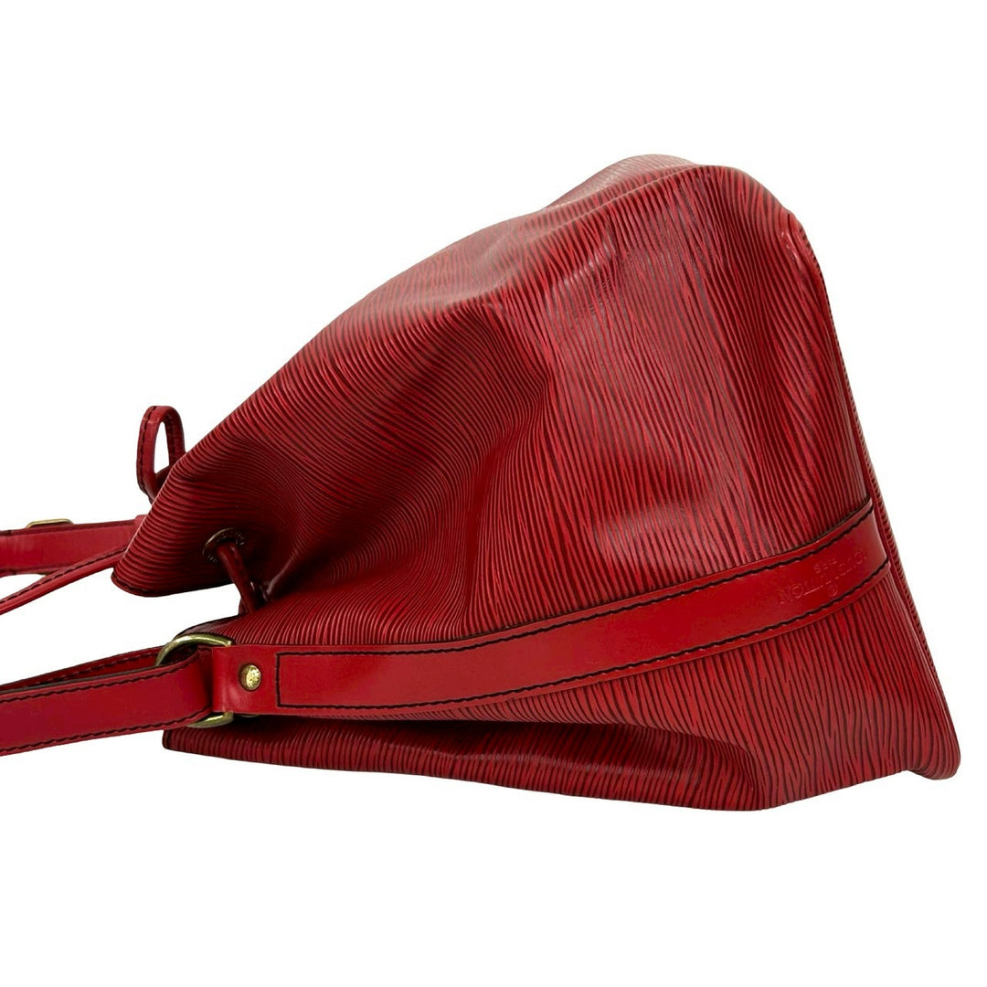 ショルダーバッグ ルイヴィトン プチノエ