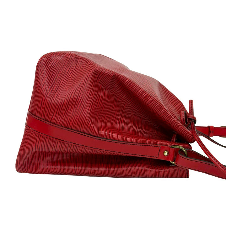 ショルダーバッグ ルイヴィトン プチノエ