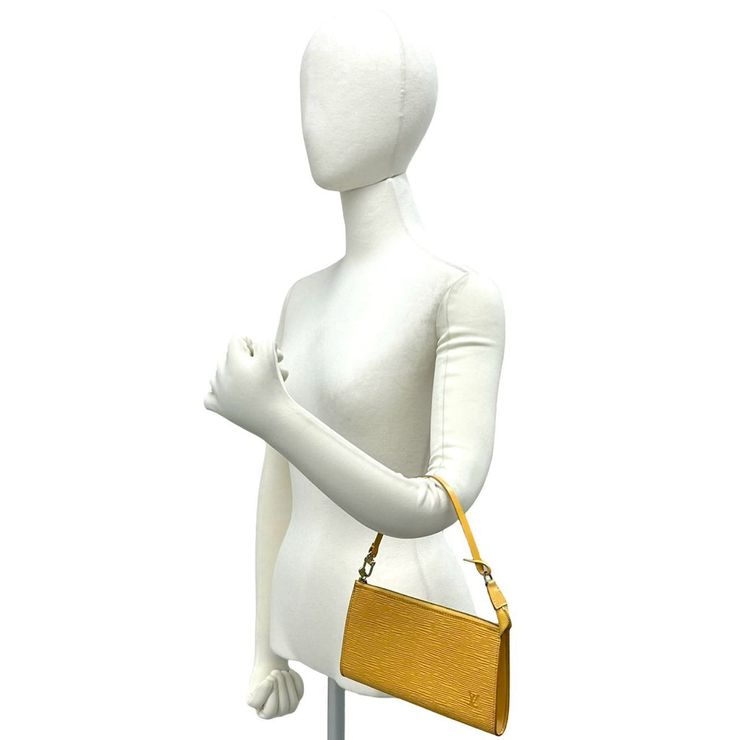 handbag louis vuitton pochette accessory
