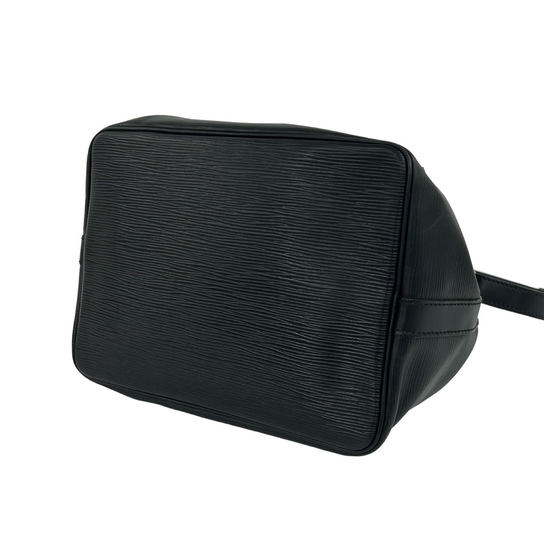 ショルダーバッグ ルイヴィトン プチノエ