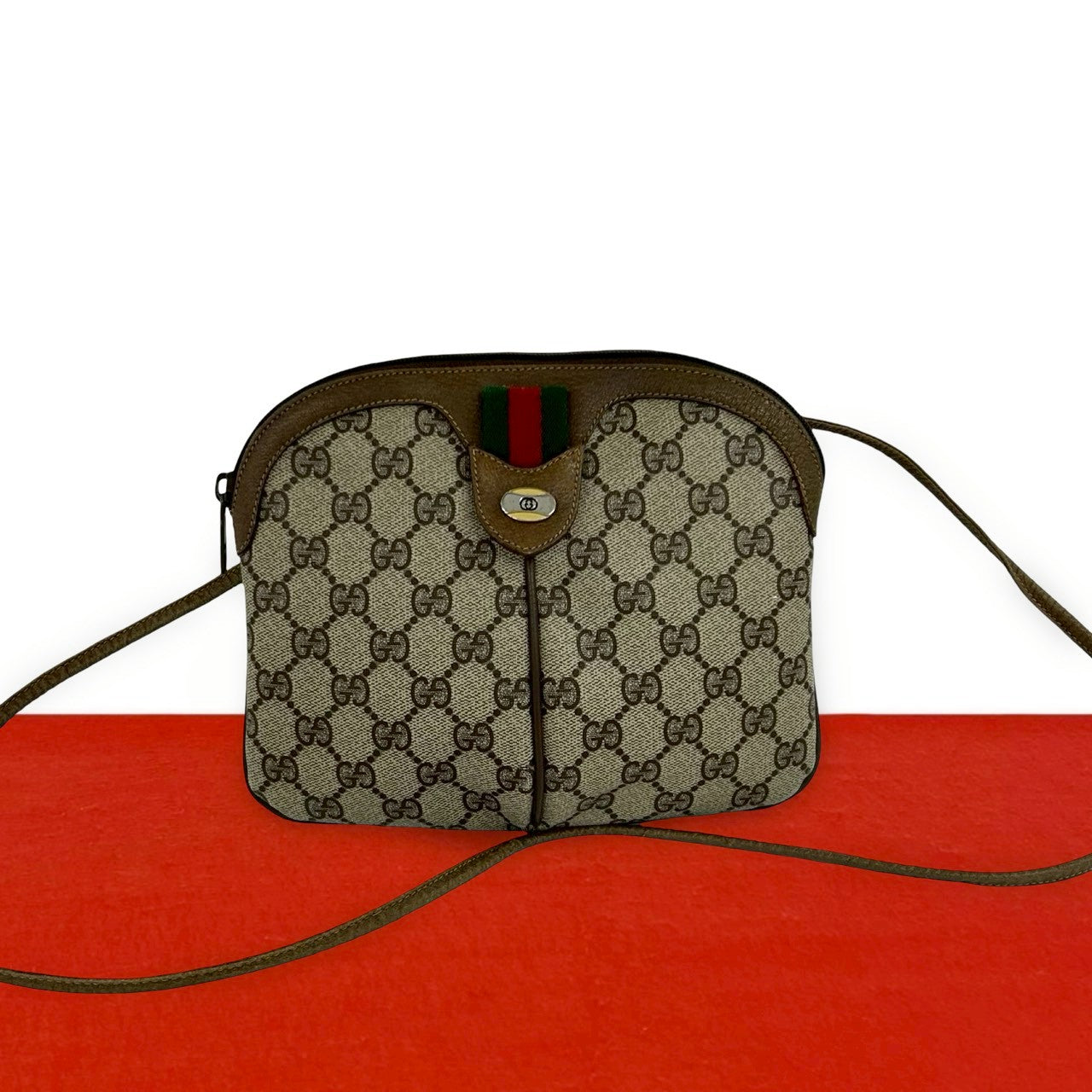 グッチ　GUCCI　ショルダーバック GUCCI グッチ (Vintage) ショルダーバッグ – Trip