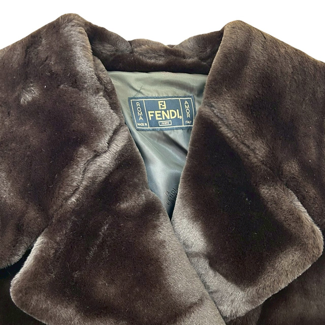 FENDI fur coat – Trip