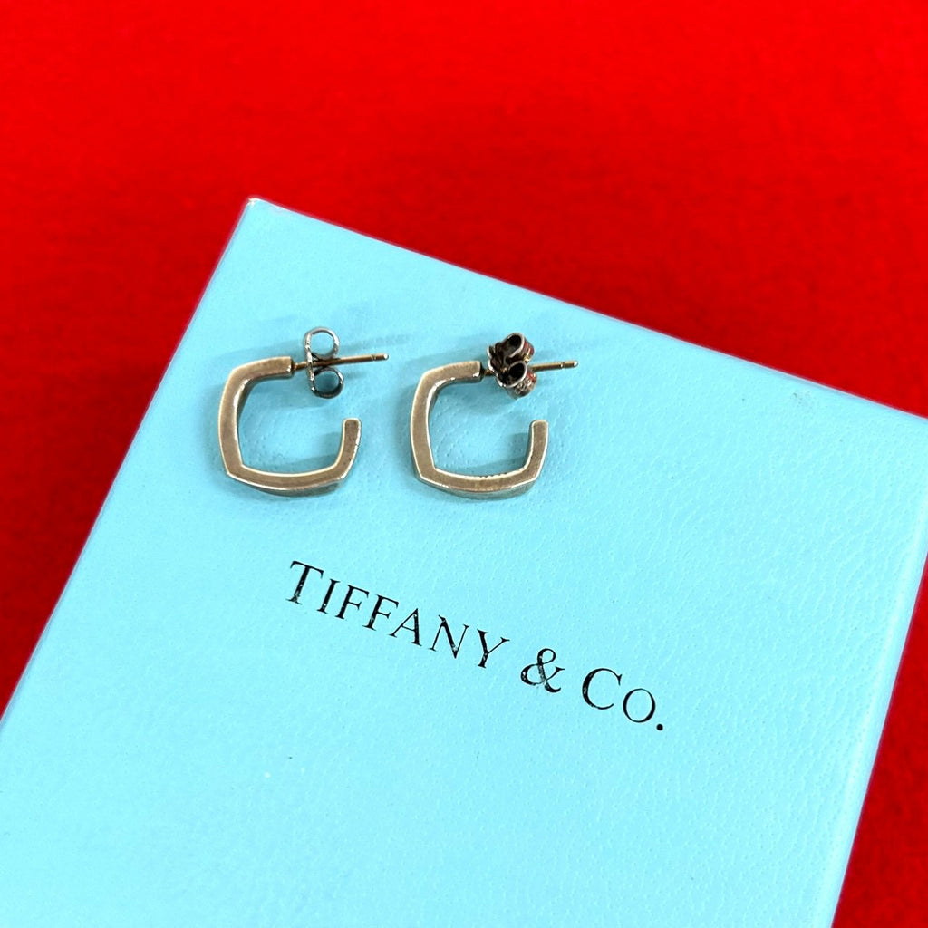 Tiffany& Co. ピアス TIFFANY&Co. ティファニー (Vintage) トルク フープ ピアス – Trip