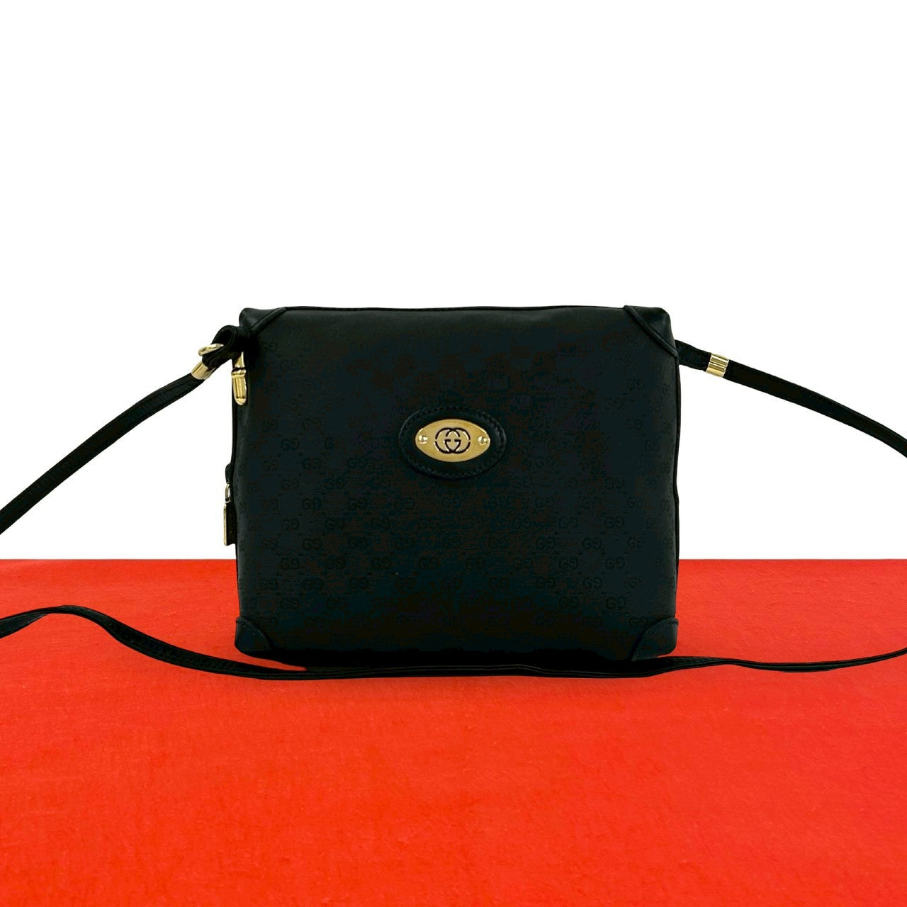 GUCCIショルダーバッグ GUCCI グッチ (Vintage) ショルダーバッグ – Trip