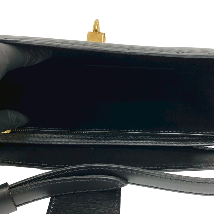 shoulder bag louis vuitton capuchin
