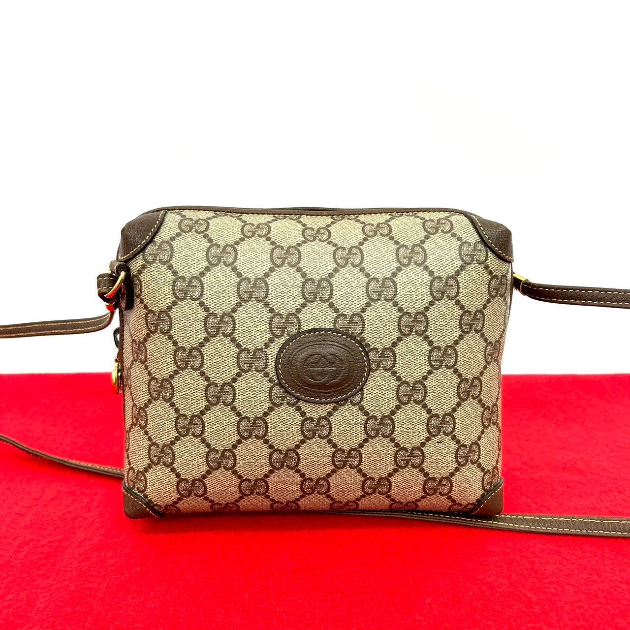 GUCCI グッチ (Vintage) ショルダーバッグ – Trip GUCCI グッチ (Vintage) ショルダーバッグ – Trip