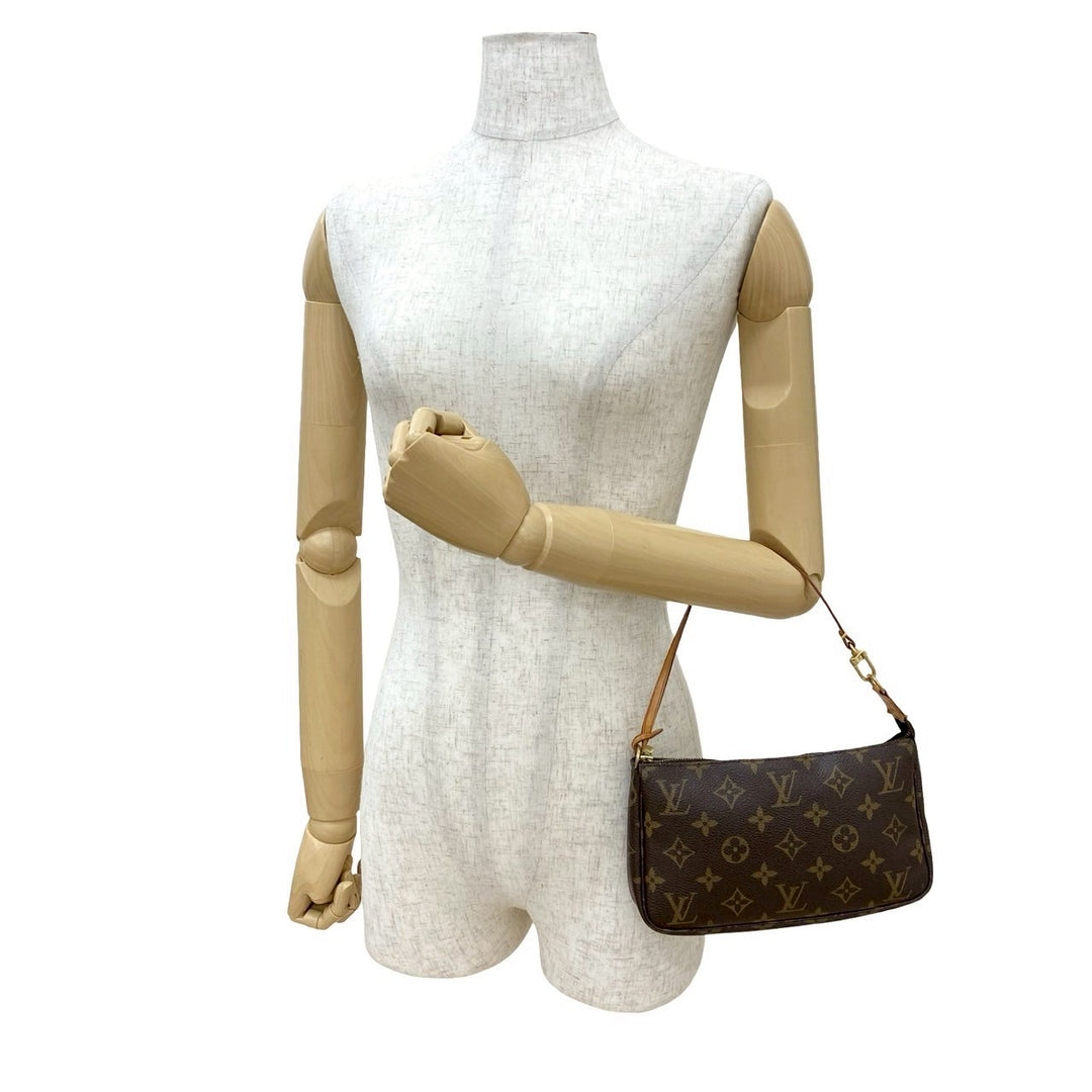 handbag louis vuitton pochette accessory