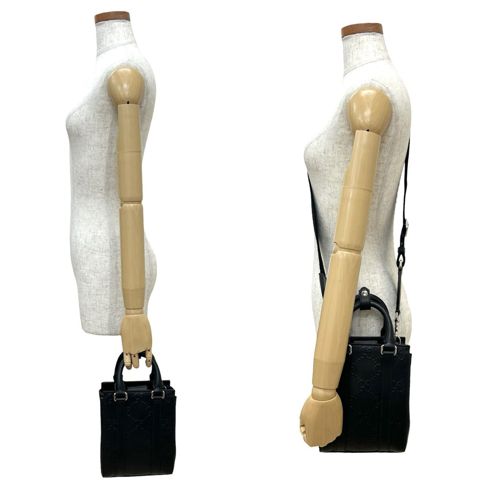 ショルダーバッグ グッチ GGエンボス