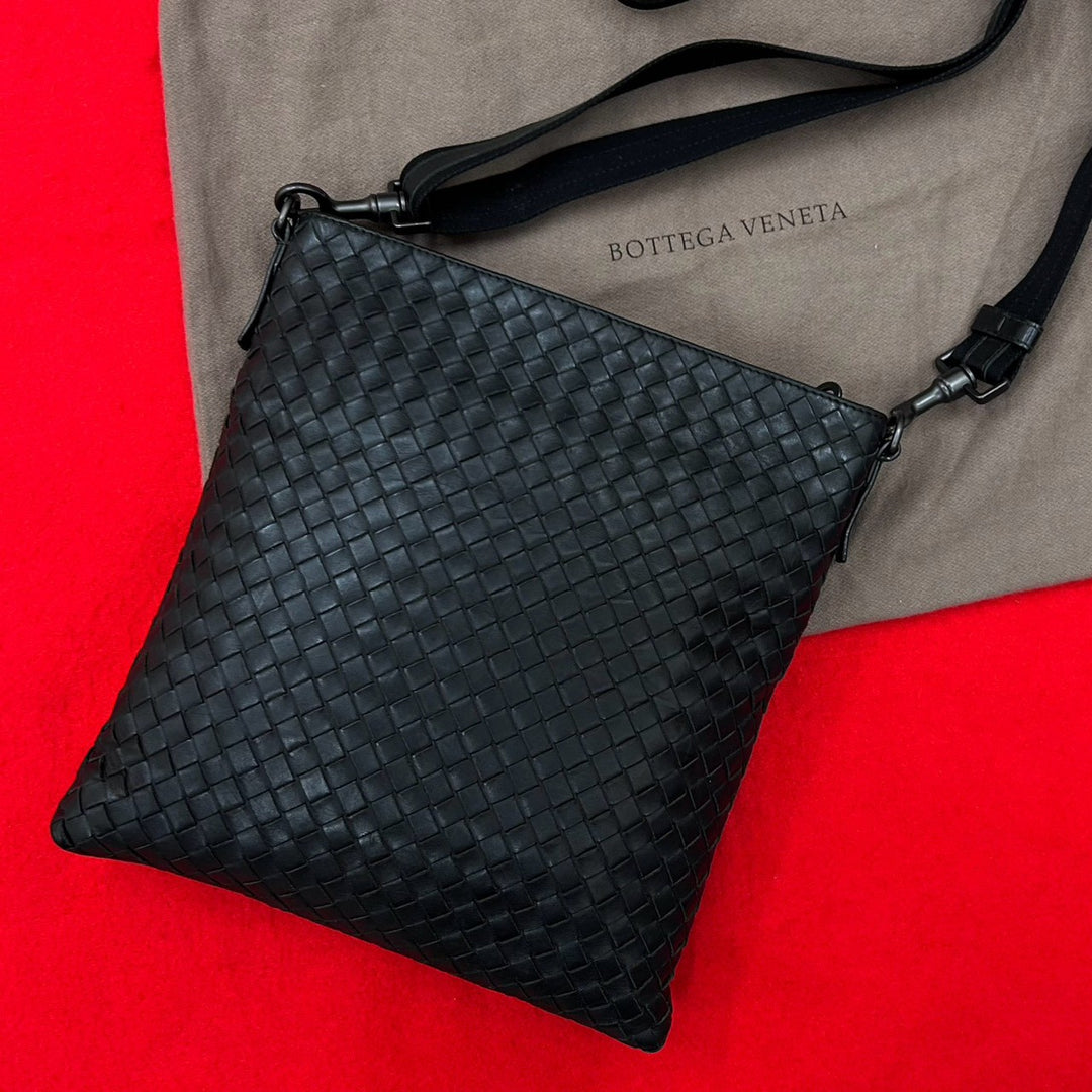 ショルダーバッグ ボッテガヴェネタ