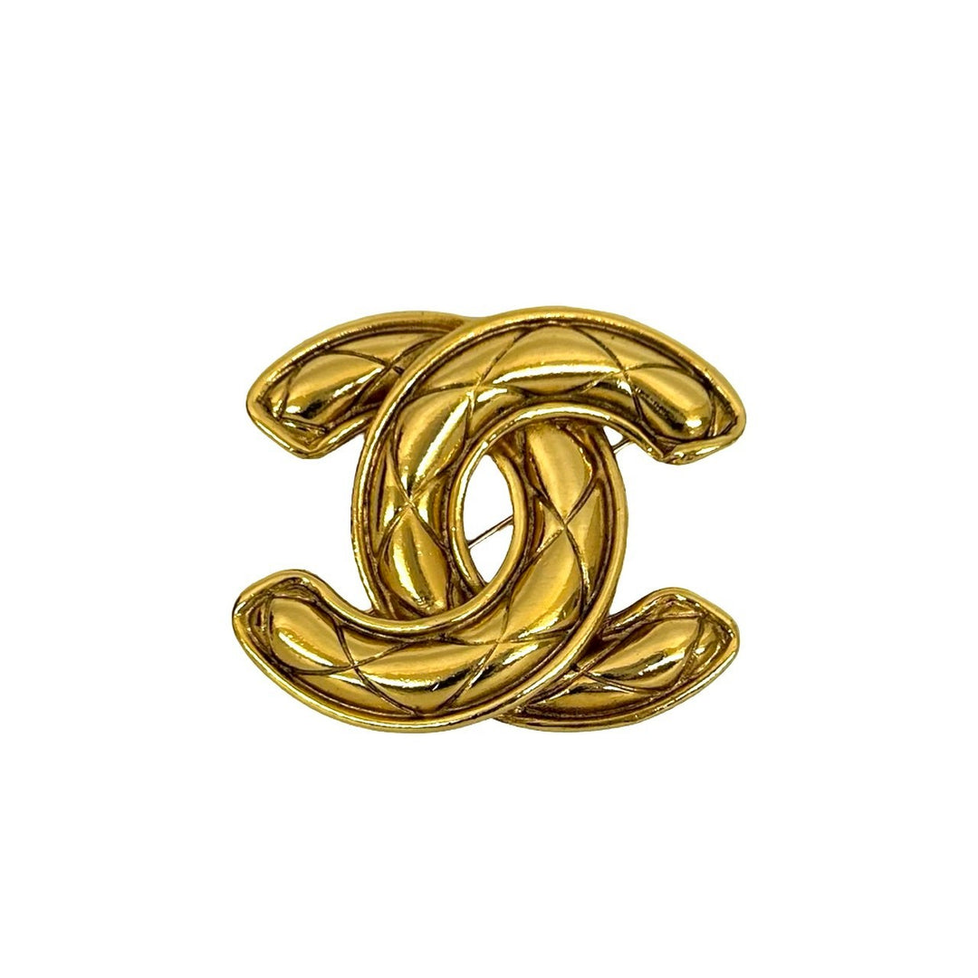 brooch chanel