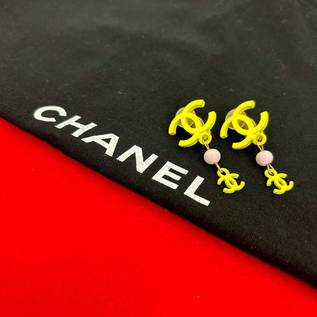 CHANEL シャネル (Vintage) イヤリング – Trip