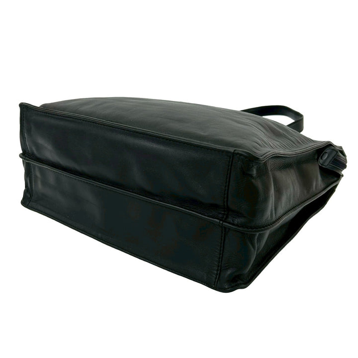 ハンドバッグ ロエベ