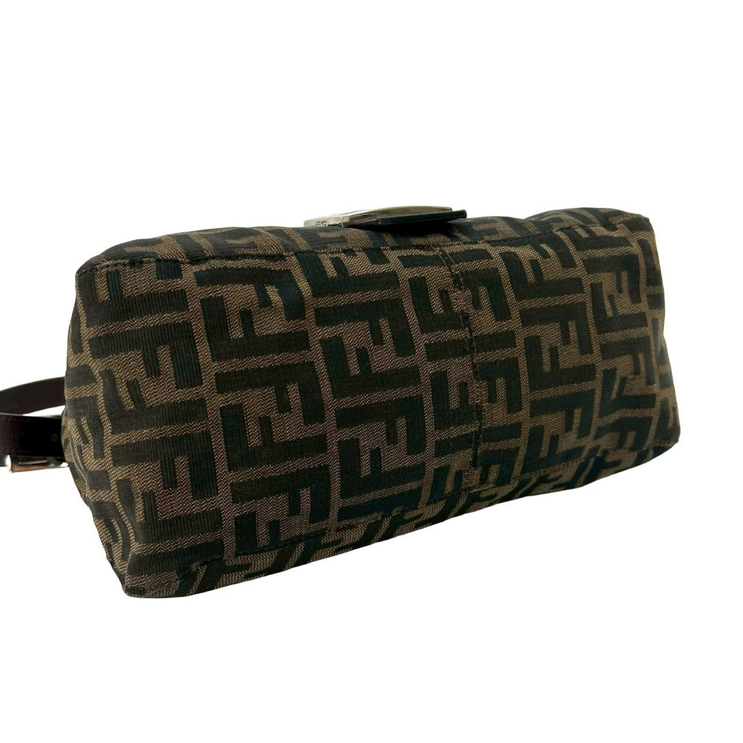 shoulder bag fendi mamma bucket