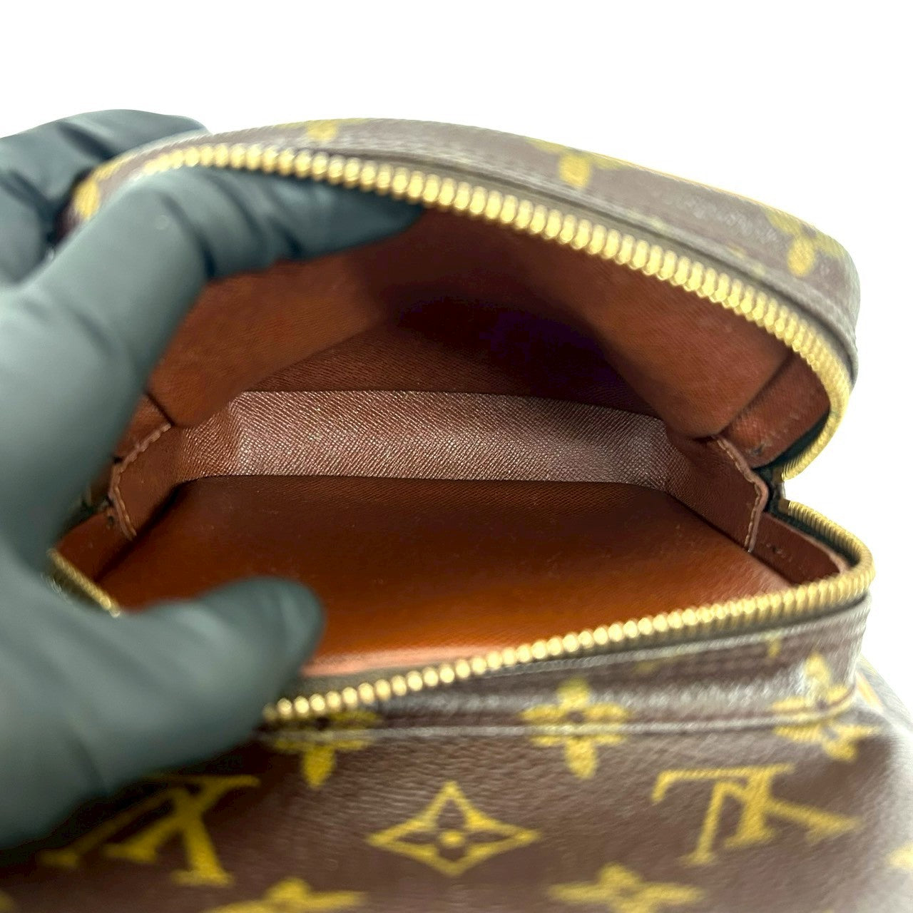 LOUIS VUITTON ルイヴィトン (Vintage) アマゾン ショルダーバッグ – Trip